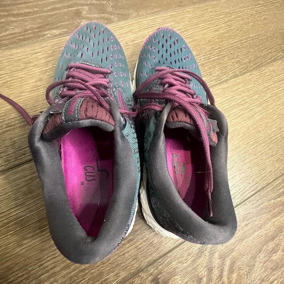 Women's Brooks Glycerin 17 - Picture 2 of 7